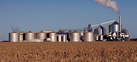 biofuel production plant istockphoto.com/banksphotos