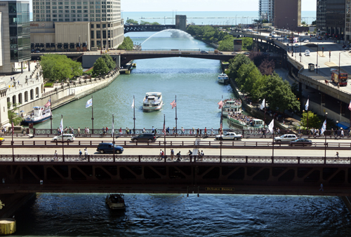 view of Chicago river