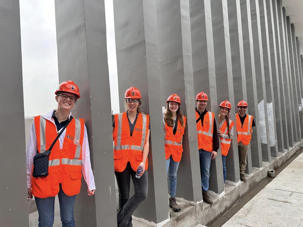Students were all smiles while visiting VinUniveristy construction sites.&nbsp;